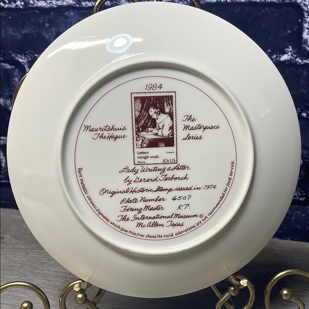 Vintage USPS Stamp Decorative Plate - Picture 2 of 2